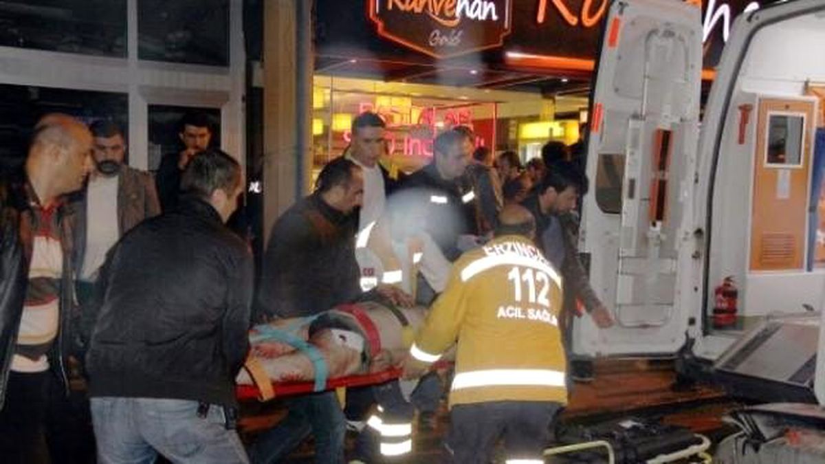 Eski Sevgilisine Kurşun Yağdıran Çılgın Aşık, Polisle Çatıştı