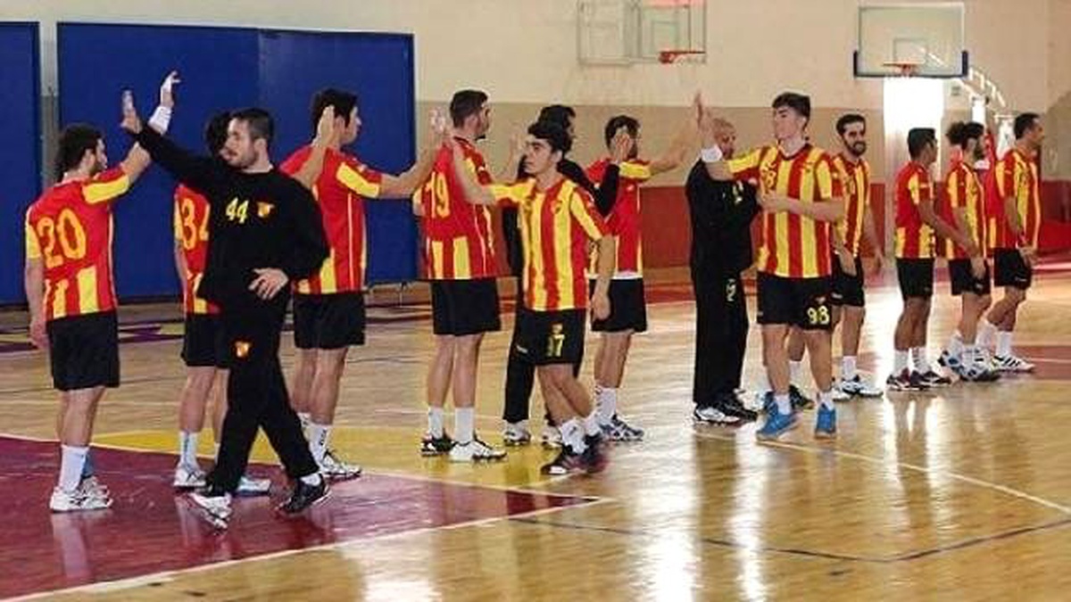 Hentbolda Göztepe Fırtınası