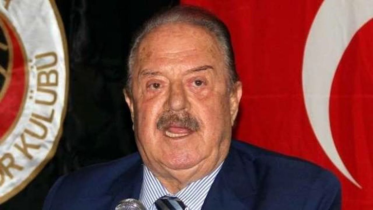 İlhan Cavcav Özür Diledi