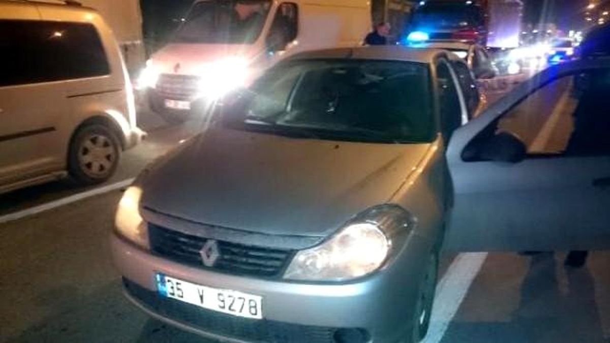 İzmir\'de Çaldıkları Otomobille Orhangazi\'de Yakalandılar