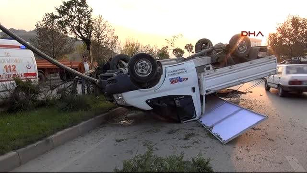 Karabük\'te Trafik Kazası: 2 Yaralı