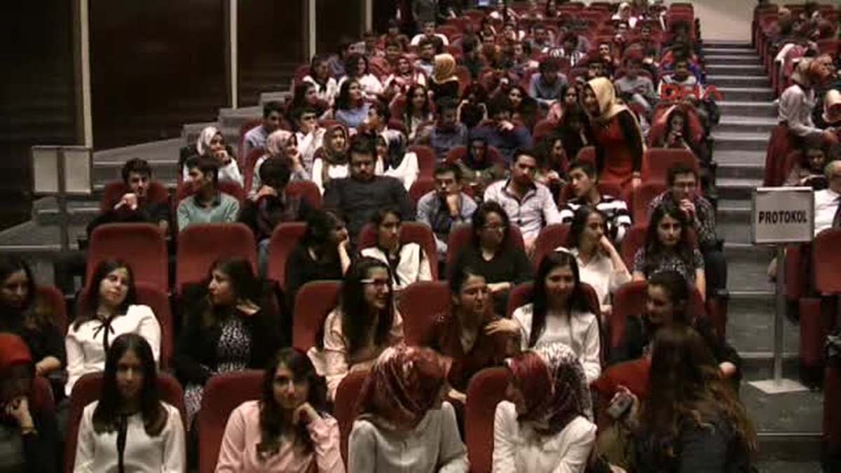 EÜ Diş Hekimliği Fakültesine Başlayan 111 Öğrenci, Beyaz Önlük Giydi