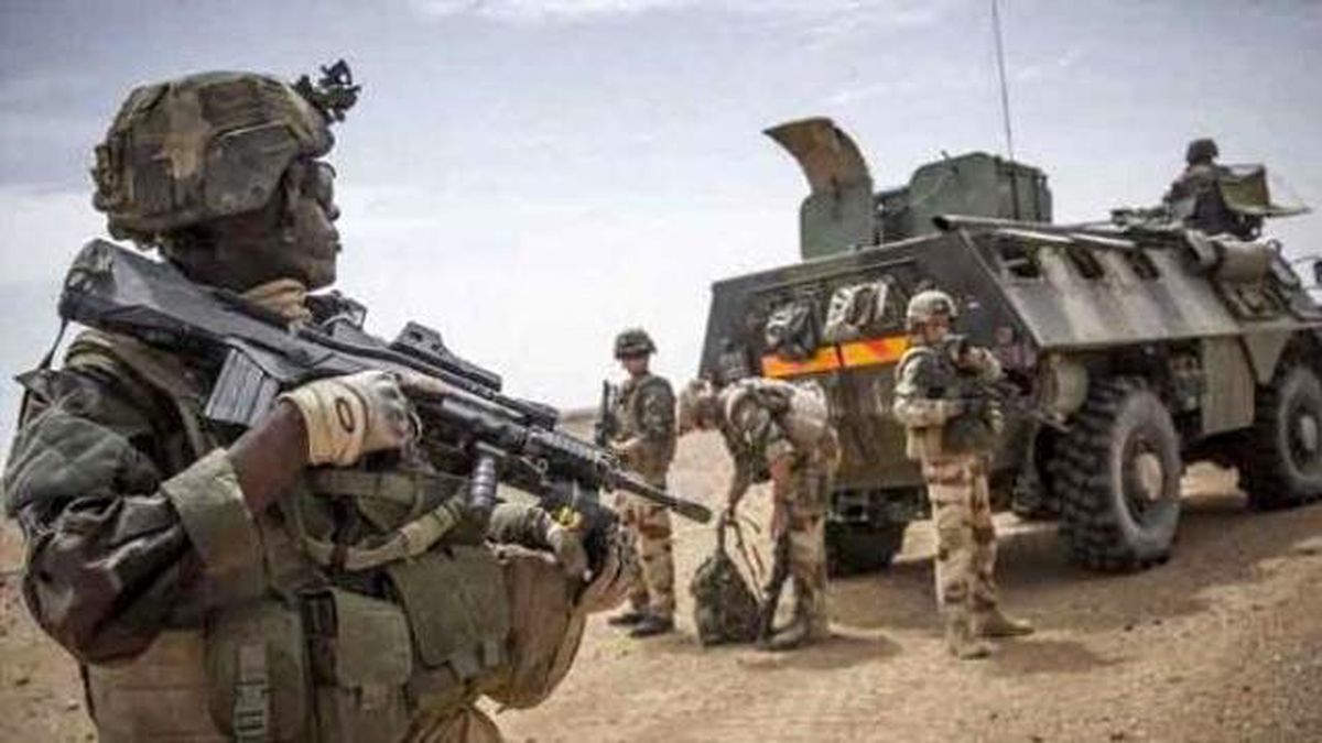 Mali\'de Saldırı: 1 Ölü, 6 Yaralı