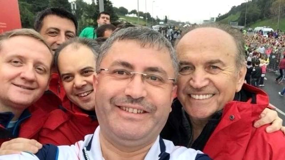 Maratonda Topbaş ve Türkmen\'den Selfie Çılgınlığı