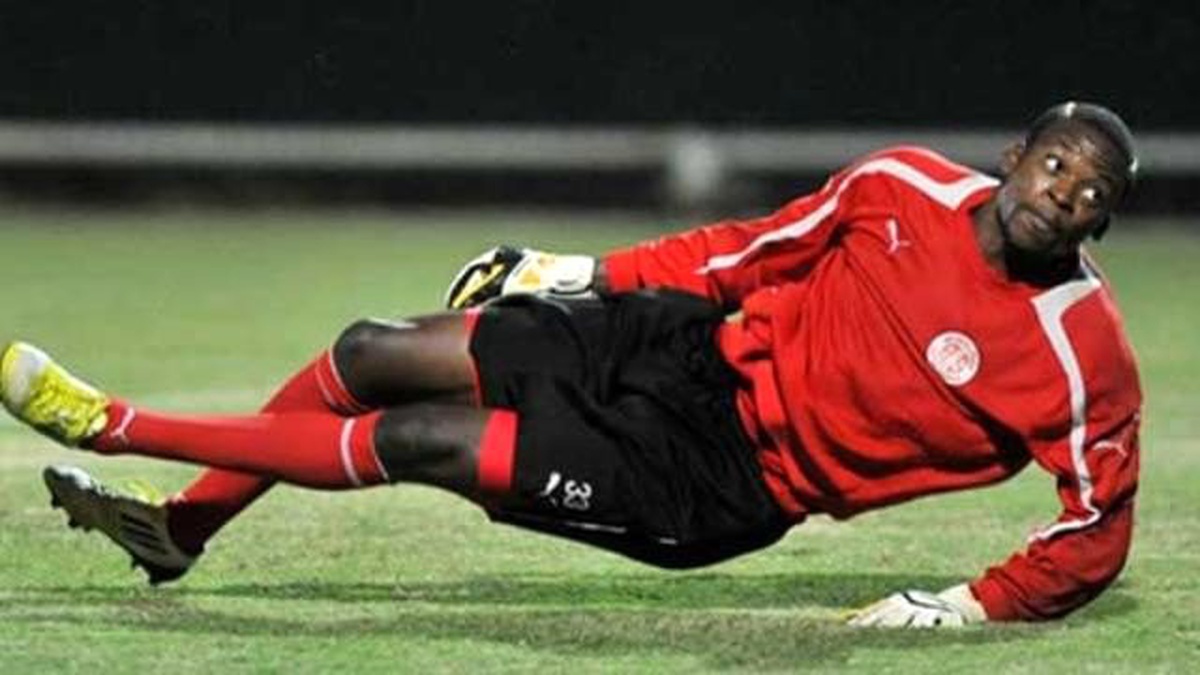 Sammy N\'djock Antalyaspor\'u Terk Etti