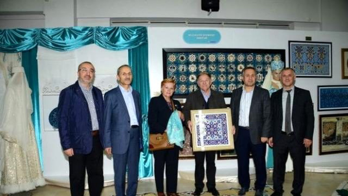 Saraybosna Belediye Başkanı Komsiç, Kardeş Şehir Konya\'da