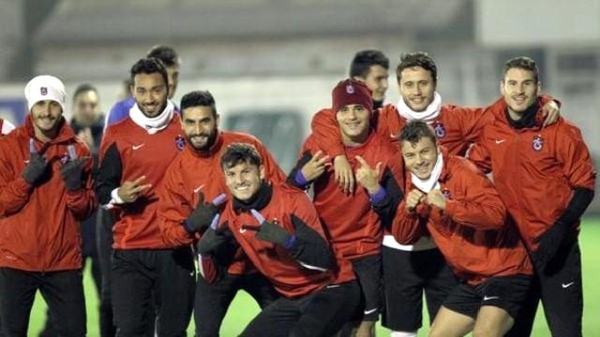 Trabzonspor\'da Neşeli Antrenman