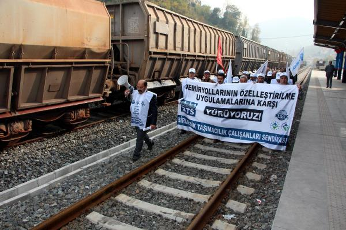 Zonguldak\'ta, Demiryollarının Özelleştirilmesi Protestosu