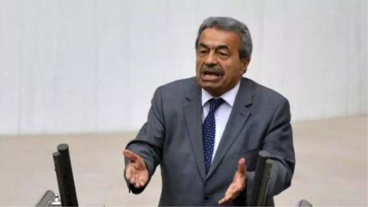 Ak Partili Bostancı: Kamer Genç\'i Öperek Kutlamak İstiyoruz