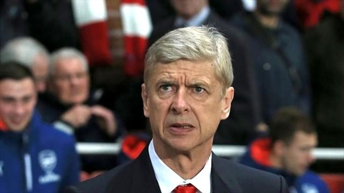 Arsene Wenger\'den Canlı Yayında Şov