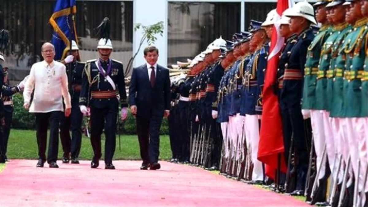 Başbakan Davutoğlu, Filipinler\'de