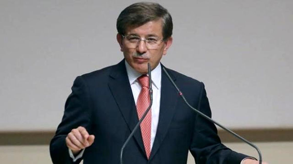 Başbakan Davutoğlu, Filipinler\'den Ayrıldı