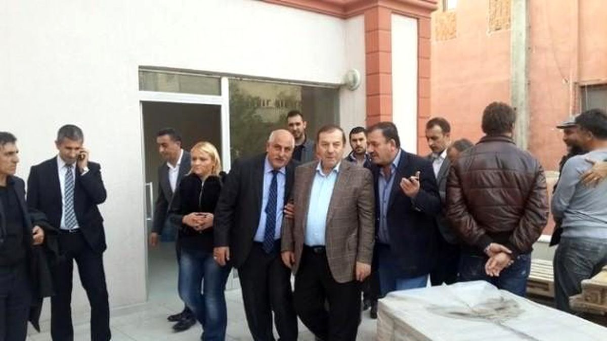 Başkan Kadıoğlu, Ardahan Kültür Evi\'nde İncelemelerde Bulundu