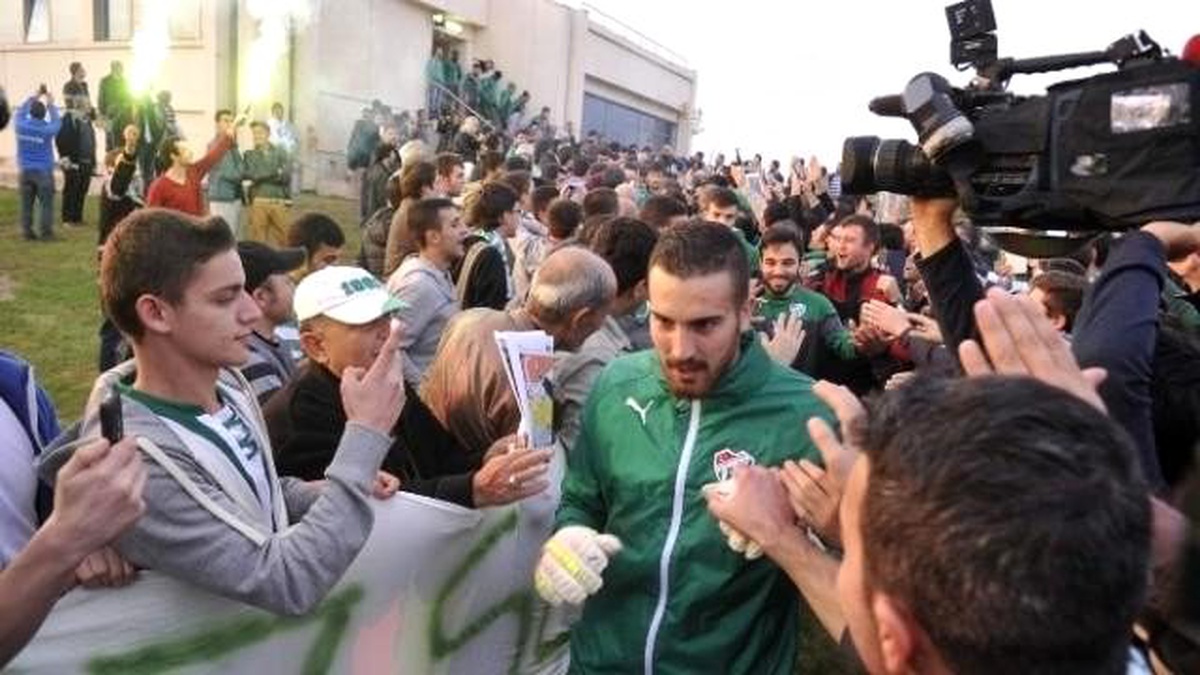 Bursaspor\'a Fenerbahçe Maçı Öncesi Taraftar Morali