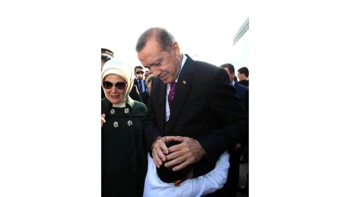 Cumhurbaşkanı Erdoğan : Gençleri Yeni Türkiye\'nin İmar ve İhyasının Mimarı Olarak Görüyorum