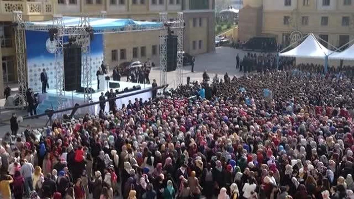 Erdoğan: "Eline Silah, Taş, Sopa, Molotofkokteyli Alanlardan Asla Olmadık"