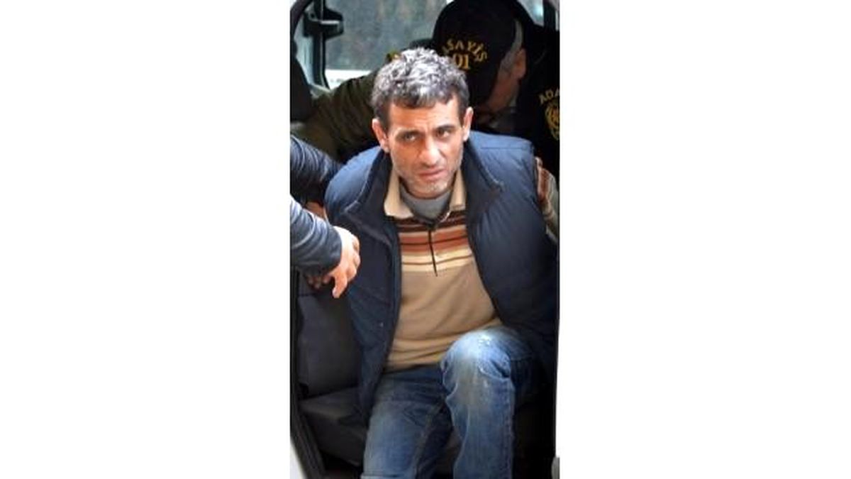 Eşiyle İlişkisinden Şüphelendiği Arkadaşını, Evine Çağırıp Öldürdü