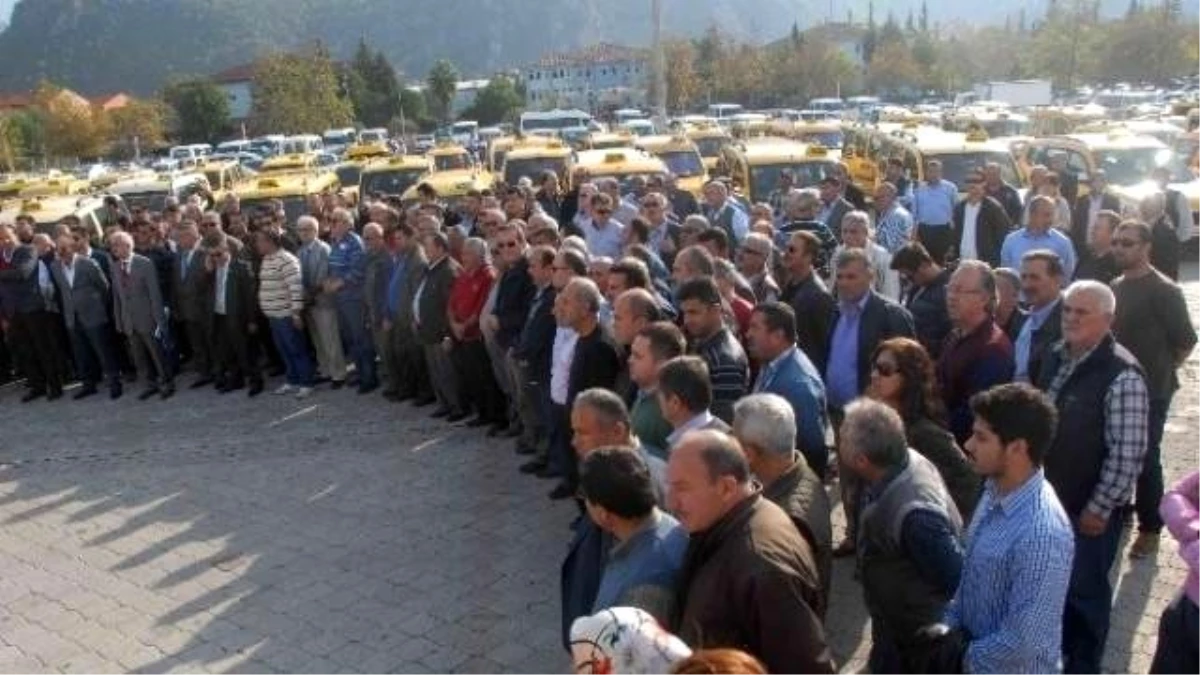 Fethiyeli Taksicilerden Muğla Büyükşehir Belediyesine Eleştiri