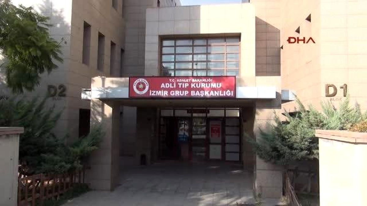 İzmir? de Kule Vinci Kurarken Düşen İşçi Öldü