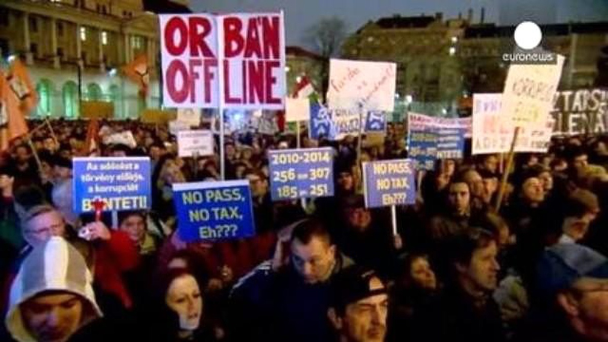 Macaristan\'da Hükümet Karşıtı Gösteriler Ülke Geneline Yayıldı