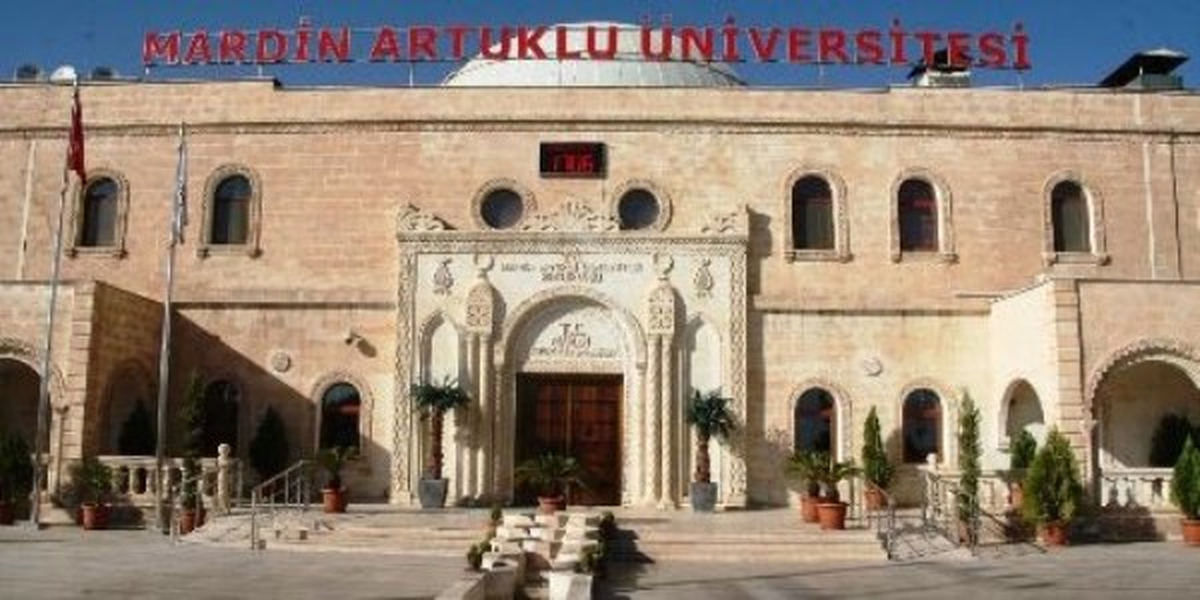 Maü\'deki Yolsuzluk İddiası