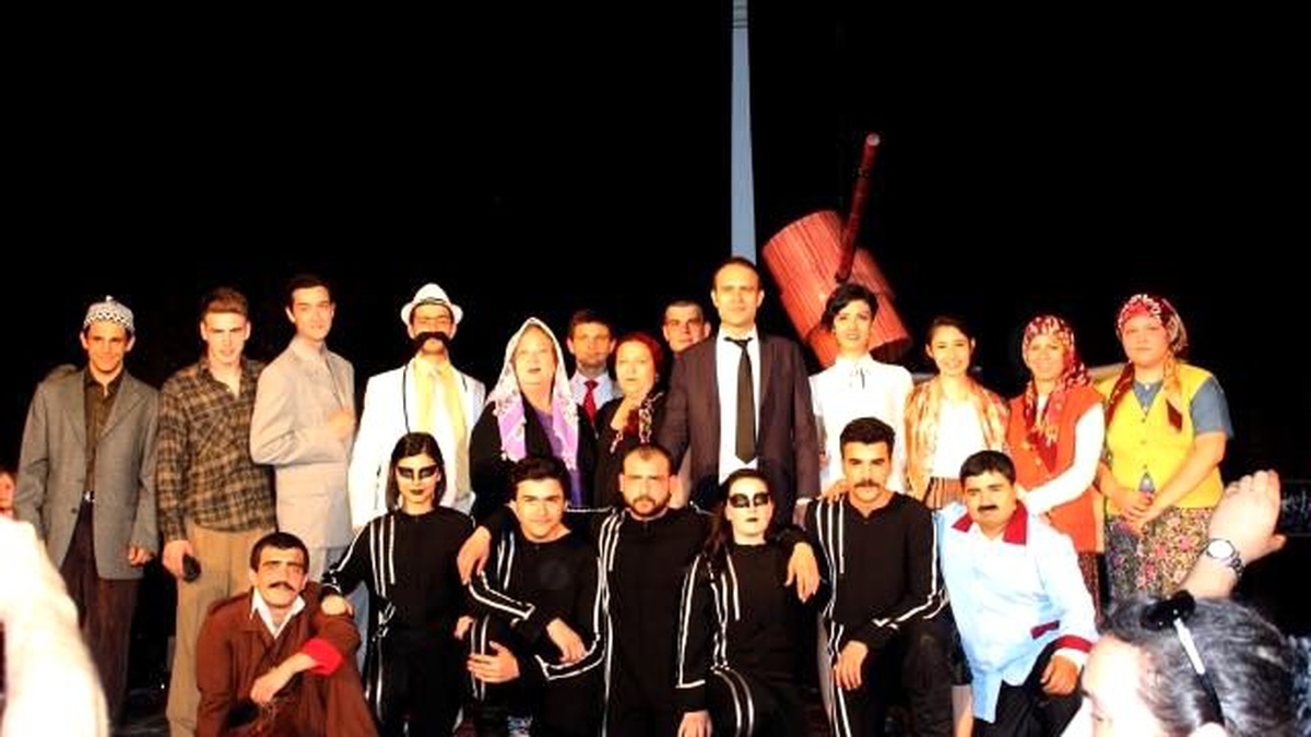 Muhteşem Bir Eser Sahneleniyor