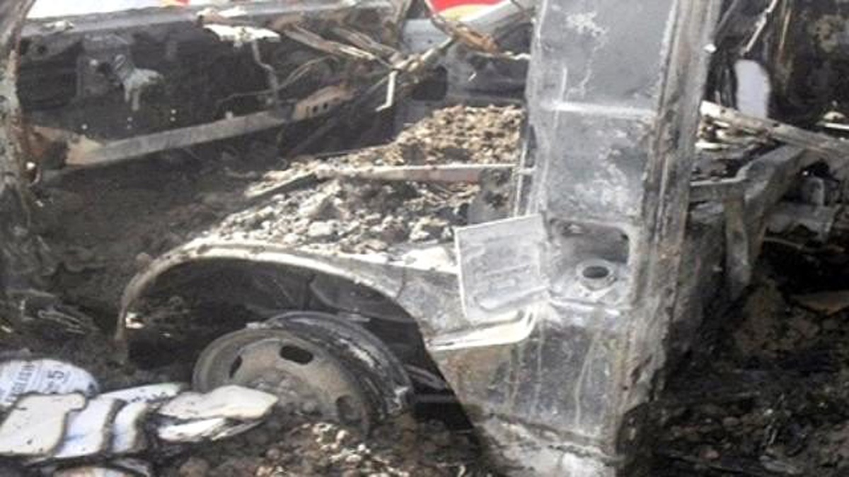 Pakistan\'da Okul Servisine Bombalı Saldırı: 2 Ölü