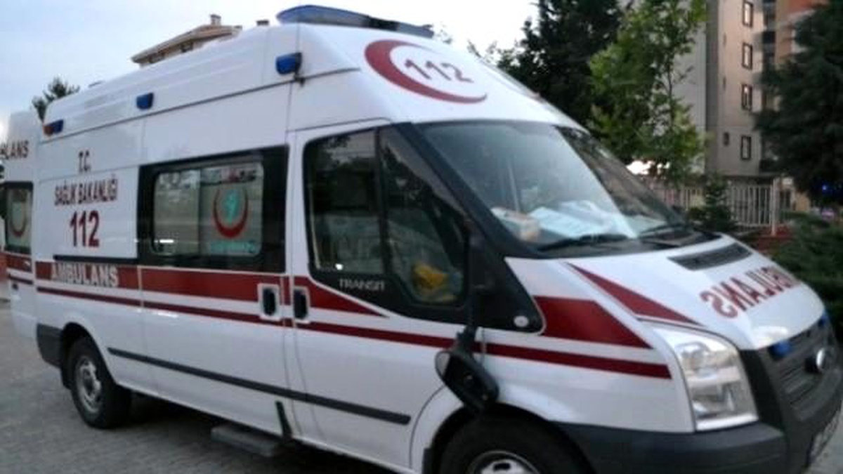 Siirt\'te Ambulansın Çarptığı Çocuk Yaralandı