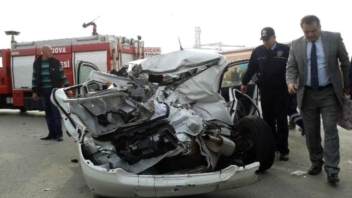 Suluova\'da Trafik Kazası: 1 Ölü, 5 Yaralı