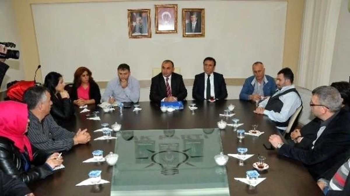 AK Parti Canik İlçe Yönetimi Toplandı
