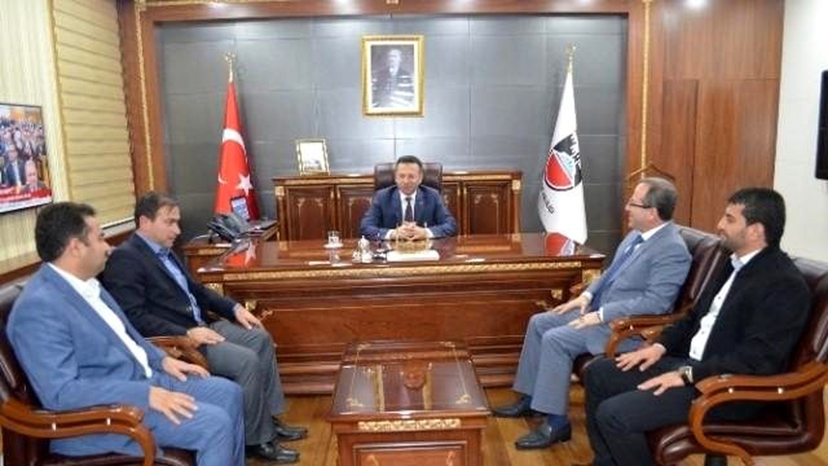 AK Parti\'li Altaç\'tan Vali Aksoy\'a Hayırlı Olsun Ziyareti