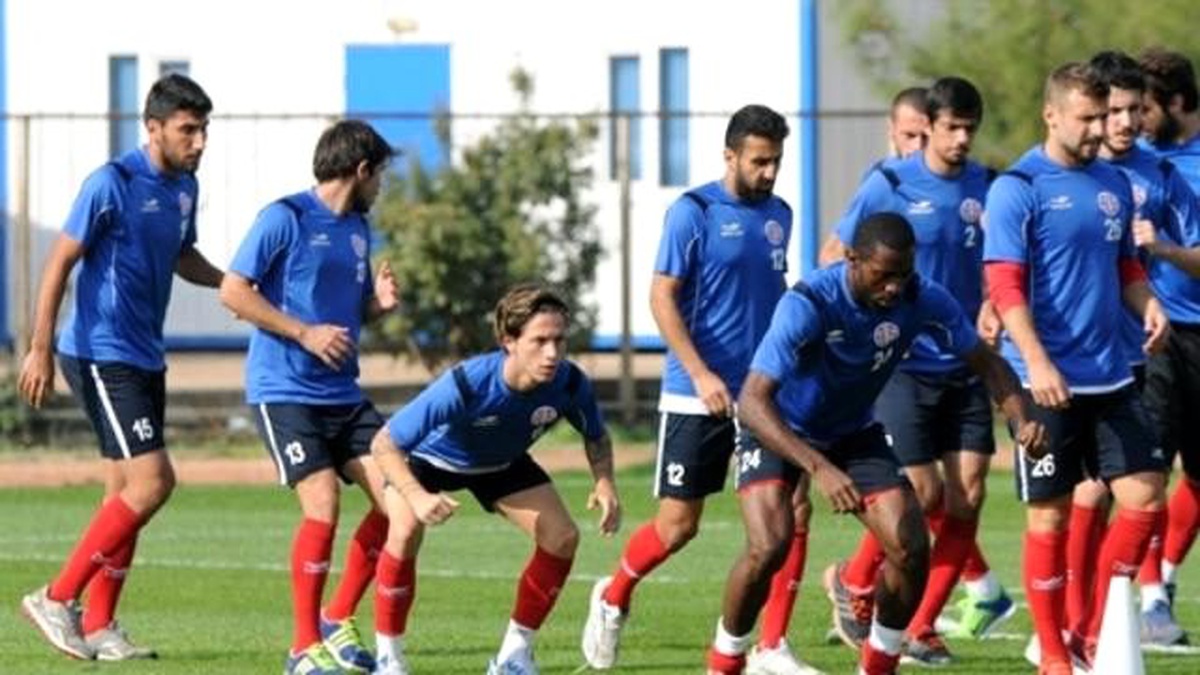 Antalyaspor, Denizlispor Maçı Hazırlıklarını Sürdürdü