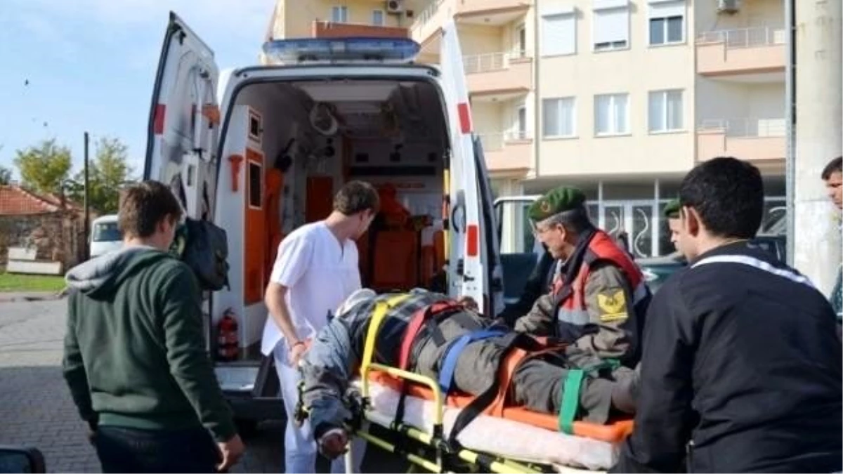 Balıkesir\'de Arızalı Ambulans Az Daha Öldürüyordu