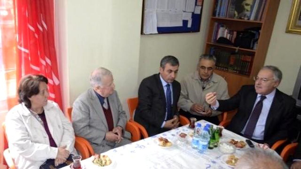 CHP\'li Koç: İnsanlar Yoksulluğa Alıştırılıyor