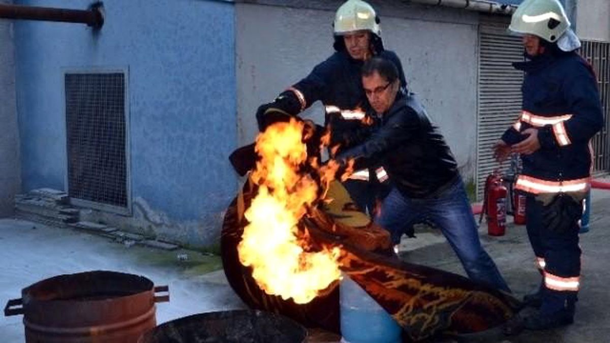 Emniyet Personeline Yangın Söndürme Eğitimi