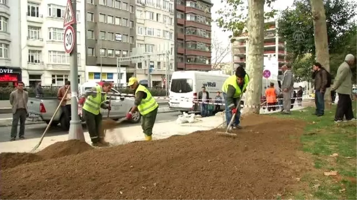 Gezi Parkı Kenarındaki Otobüs Durağı Kaldırıldı (2)