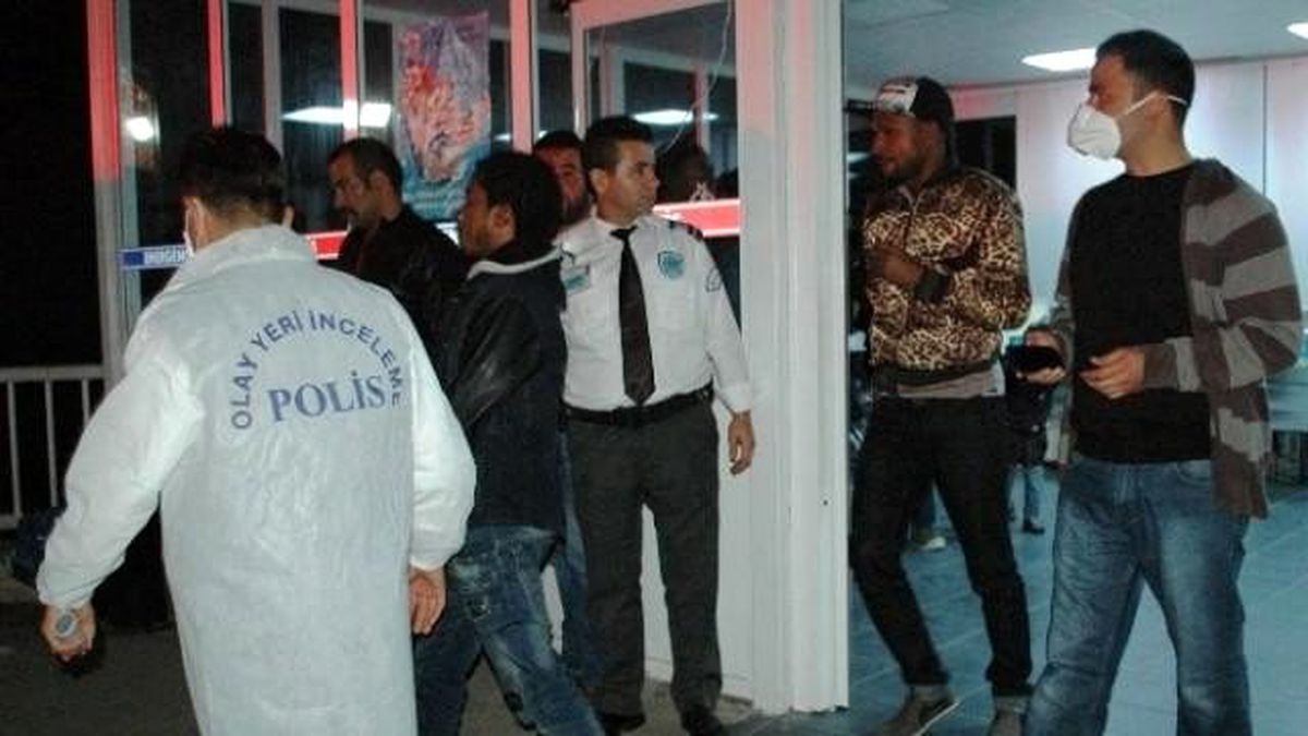 Kongo\'lu Kaçaklarda Ebola Virüsüne Raslanılmadı