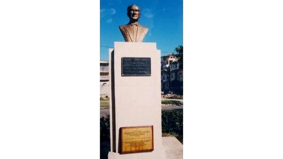 Küba\'da Cami Yok Ama Atatürk Anıtı Var