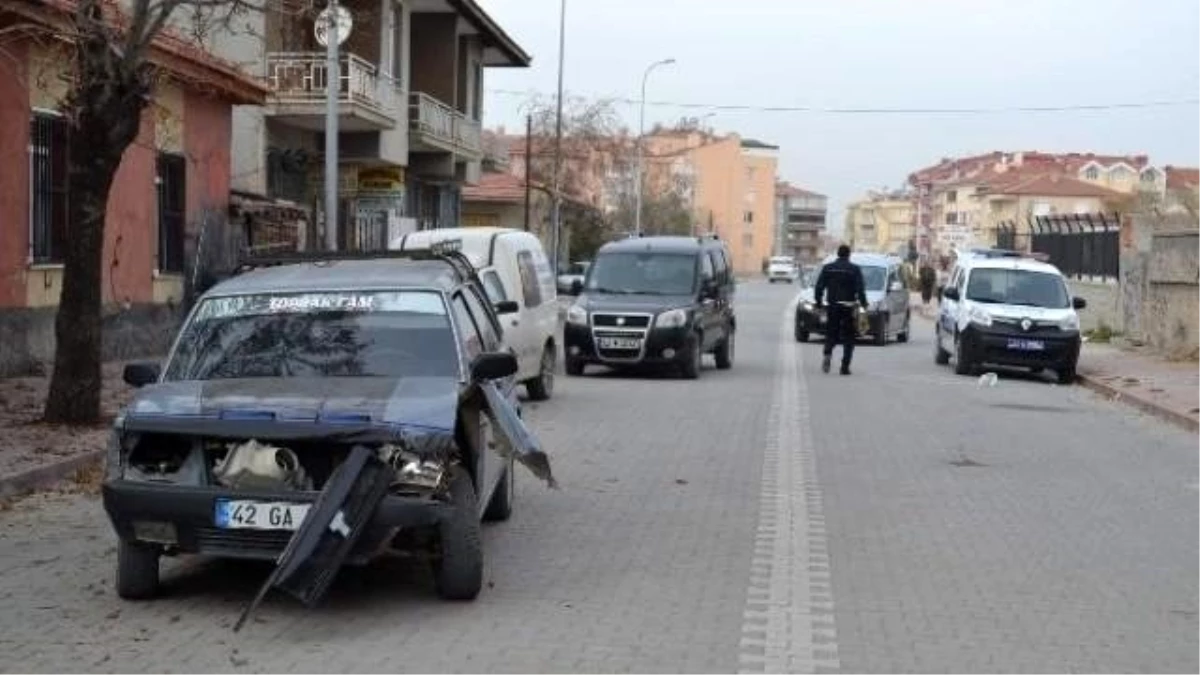 Kulu\'da Trafik Kazası: 2 Yaralı