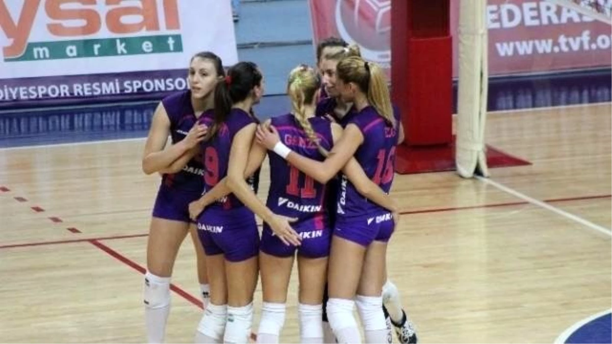 Voleybol Bayanlar Süper Kupa