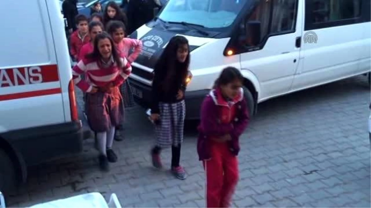 Erciş\'te 52 Öğrenci,Yedikleri Yemekten Zehirlendi