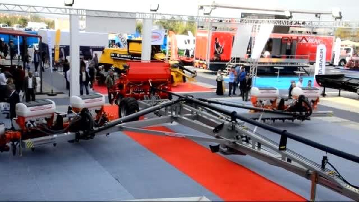 Adana Türk Şirketi 500 Dekarı Bir Günde Eken Makine Üretti
