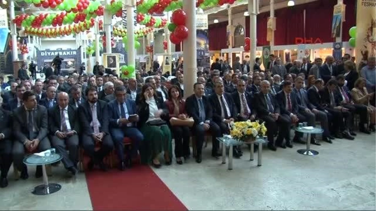 AK Parti ve CHP Milletvekilleri Birlikte Halay Çekti