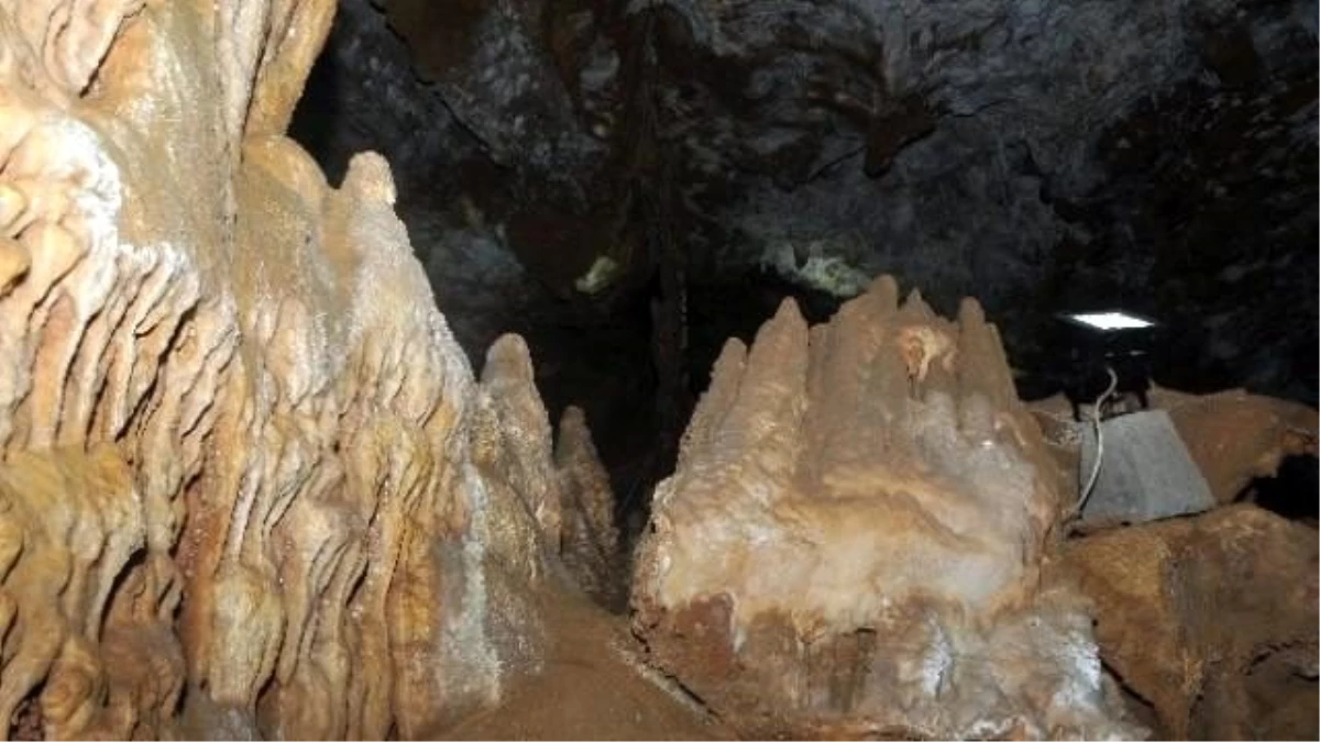 Karaca Mağarasında Turizm Sezonu Sona Erdi