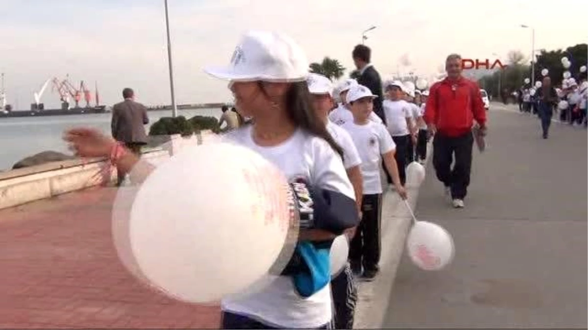 Çocuklar, Hakları İçin Gökyüzüne Balon Saldı