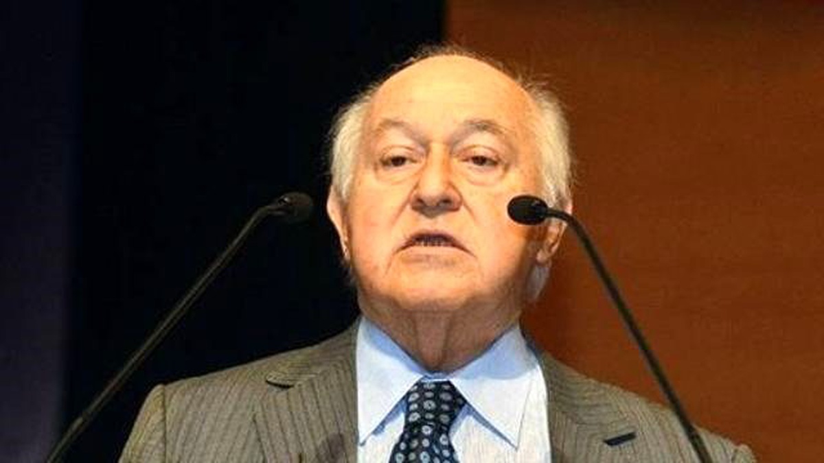 Duygun Yarsuvat\'ın Mutlu Günü
