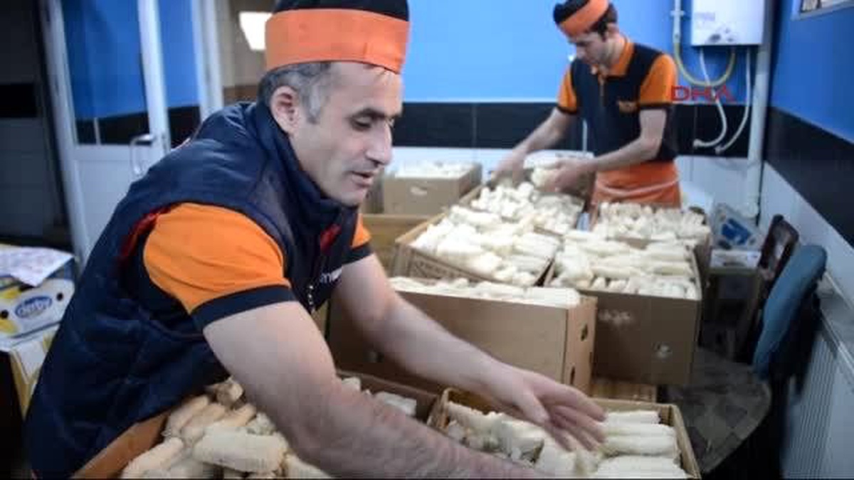 Erzurum Fuar İçin Hazırlanan 15 Bin Kadayıf Dolmasını Yaktı