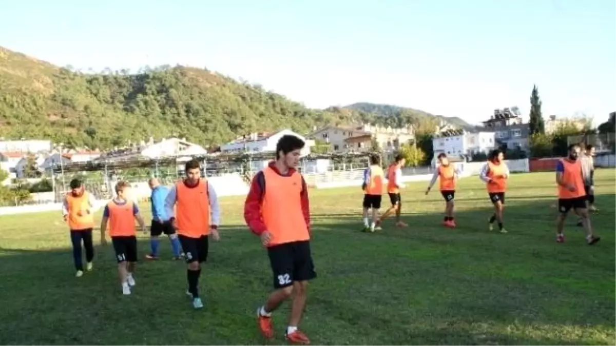 Lider Marmaris Gençlikspor, Ortaca Belediyespor\'a Bileniyor