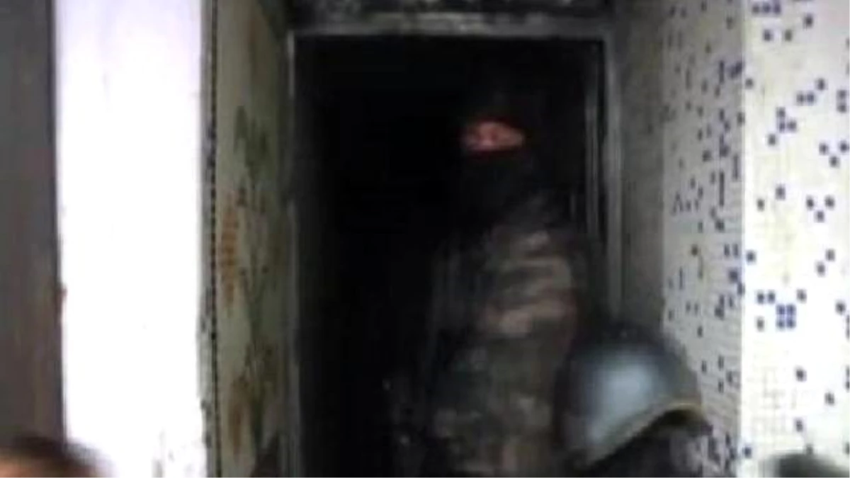 Polis Kamerasından Esenler Karabayır\'daki Operasyon