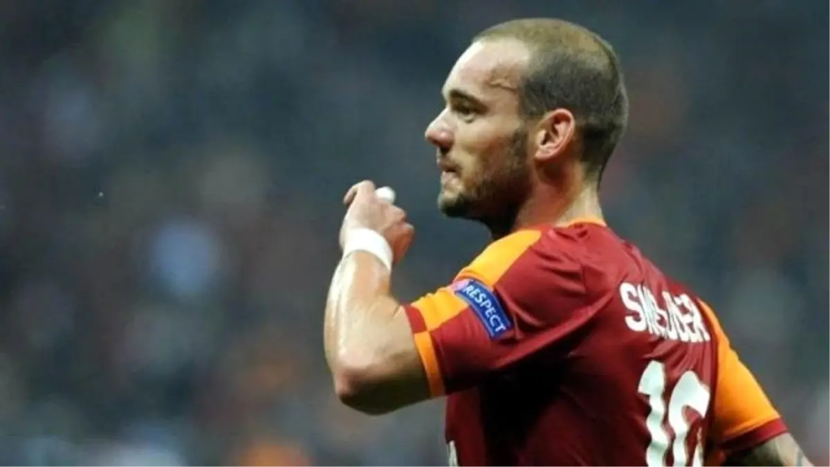 Sneijder\'den Acı Gerçek: Sahada Yürüyoruz!